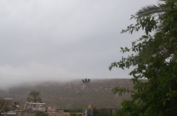 مه بالای کوه