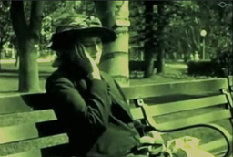 دو فیلم؛ با یک ژست...!