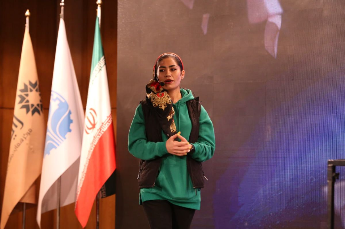 مریم روحانی، متخصص دیتیلینگ خودرو