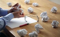 چرا نمی‌توانیم بنویسیم؟ (موثرترین عوامل در نوشتن)