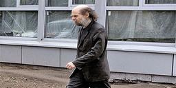 تفاوت به اندازه‌ی یک «ویرگول» است: نه، همین لباس زیباست نشان آدمیت!