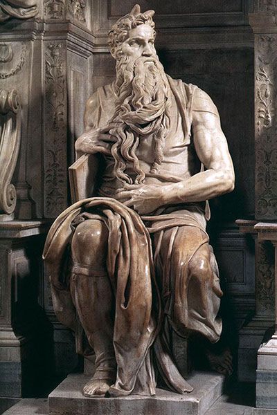 مجسمه موسی میکل آنژ