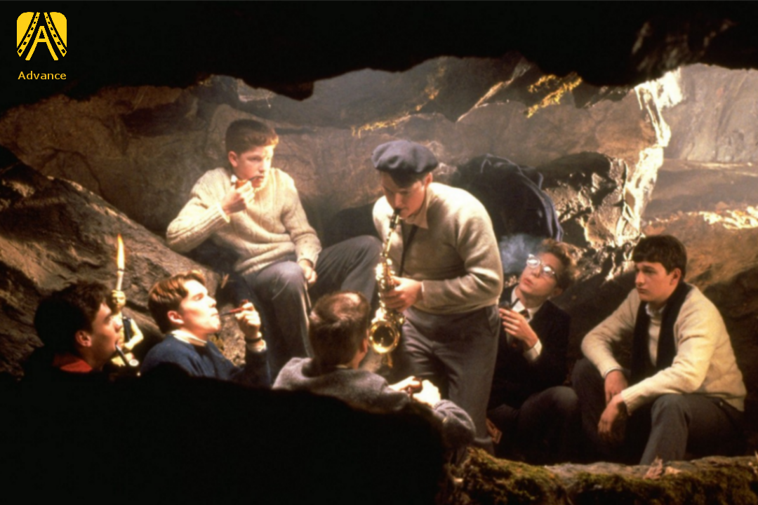 انجمن شاعران مرده