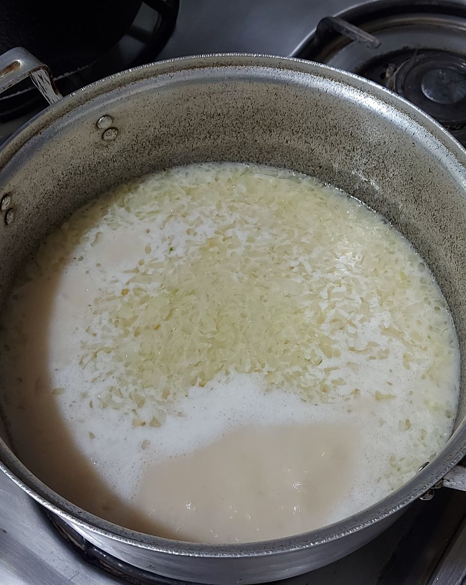 کشک در حال جوشیدن