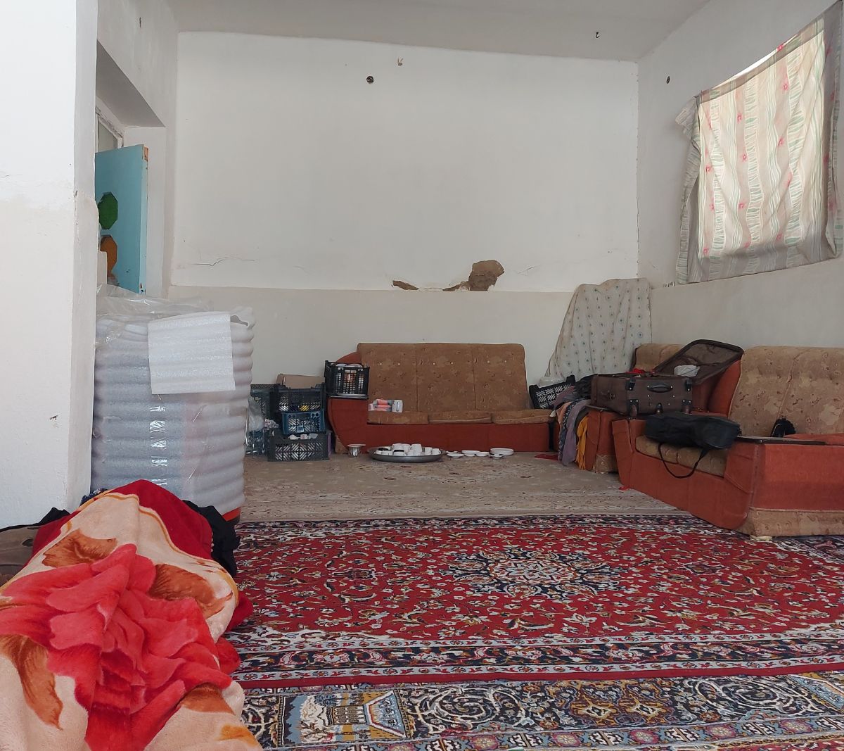 خونه کسی که باهاش آزمون میدادم