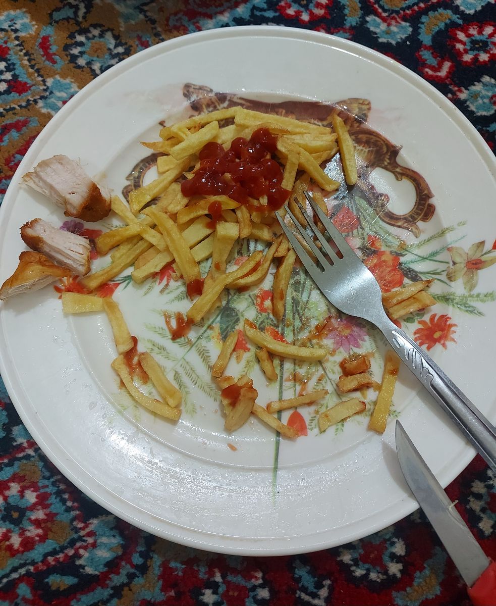 سیب زمینی خشکیده با گوشت