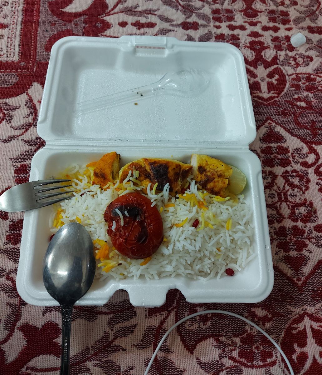 نیم پرس غذا