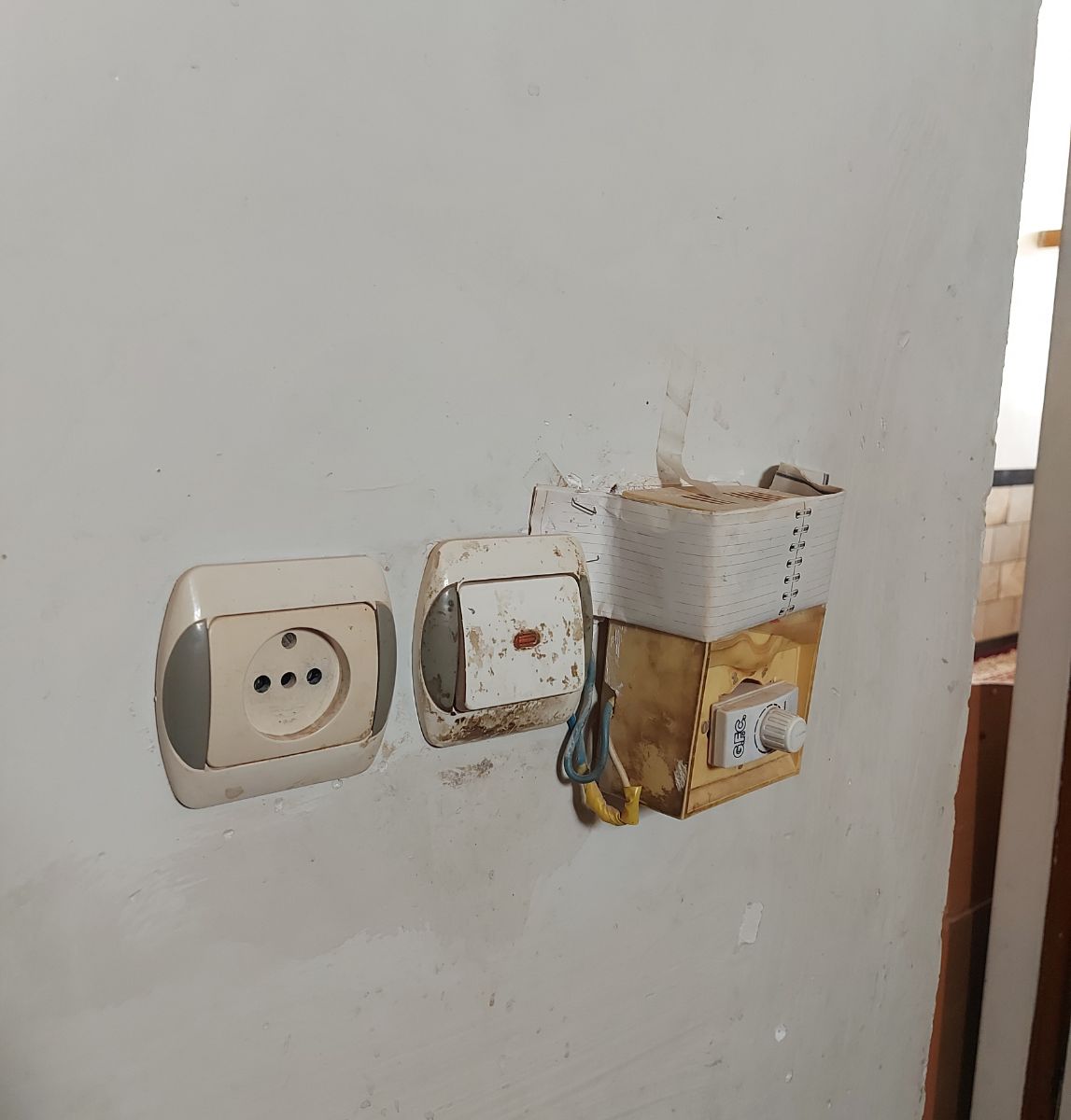 کلید پنکه سقفی 