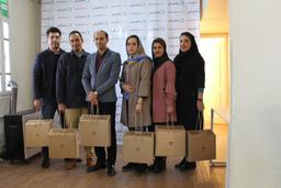 ۷ سال تجربۀ فروش من در شکل‌دهی ساختار تیم فروش ۲نبش