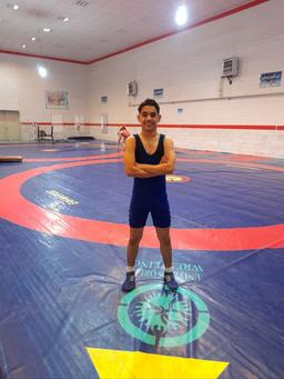 عمادرجبی کشتی گیر (آزادکار)