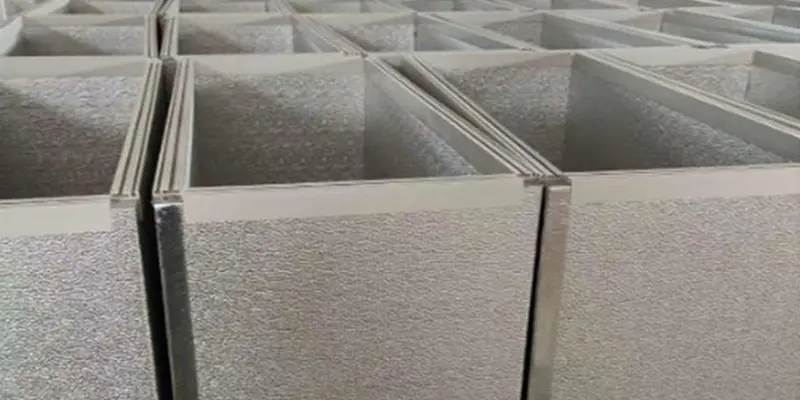 کانال پیش عایق ماشینی