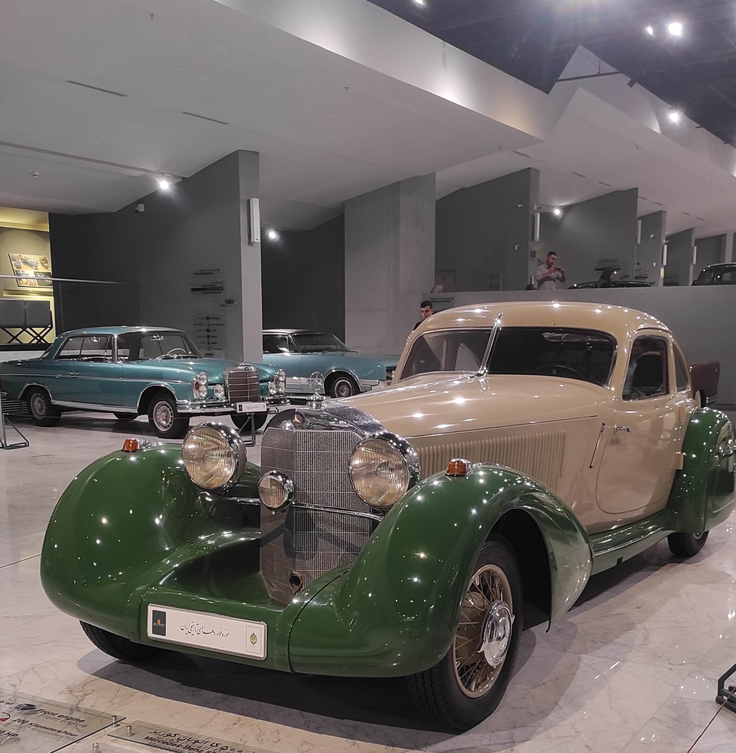 ماشین اهدایی آدولف هیتلر به رضا شاه جهت توسعه روابط دیپلماتیک با ایران پیش از جنگ جهانی دوم - 1