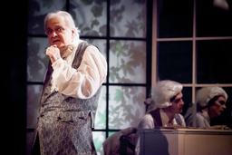 کوتاه اما حکیمانه؛ بررسی کتاب تراژدی‌های کوچک از پوشکین