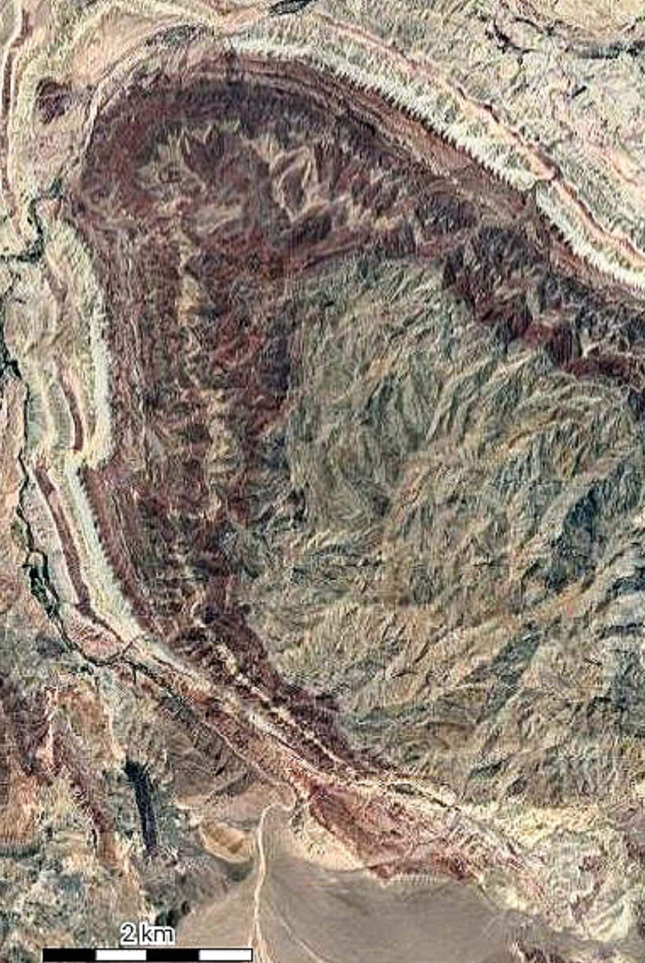 رسوبات قرمز رنگ سازند بیدو