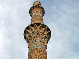 شش شباهت مناره ها با آدم ها