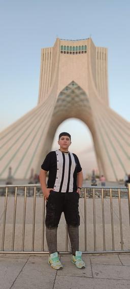 شایان احمدی