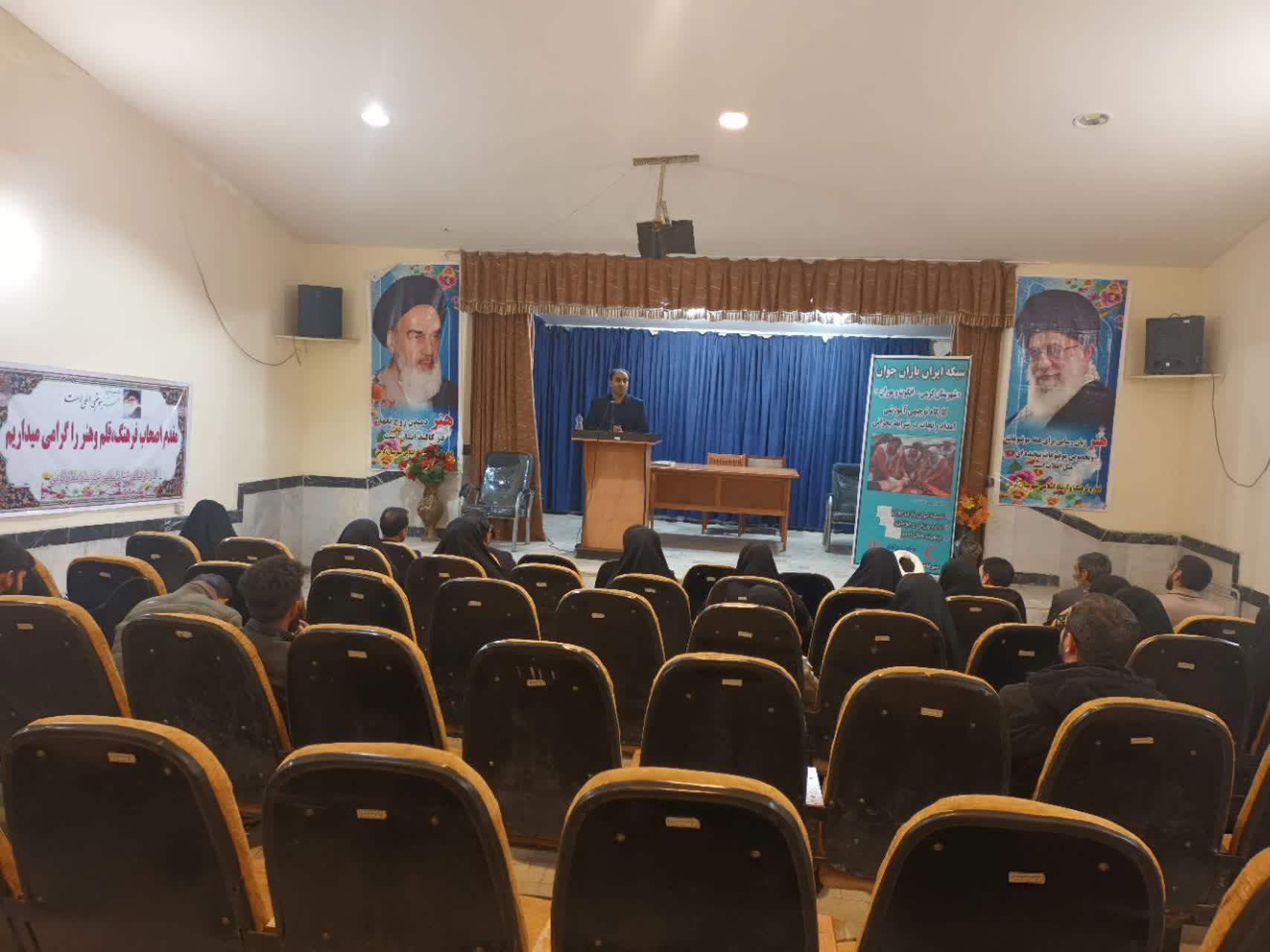 قادر محرمی کارشناس اداره کل ورزش و جوانان