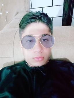 دانیال احمدی _صفحه شخصی