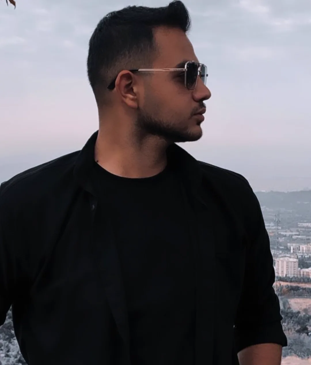 مهدی یادگاری خواننده| مهدی|یادگاری |مهدی یادگاری|بیوگرافی مهدی یادگاری خواننده|موزیک یادگاری |آهنگ مهدی یادگاری خواننده|آهنگ پاییز یادگاری.