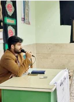 کلاسهای سواد رسانه و بررسی آسیب های اجتماعی و تعدد مشکلات خانوادگی ناشی از تاثیرات فضای مجازی در بین جوانان و به خصوص قشر دانش