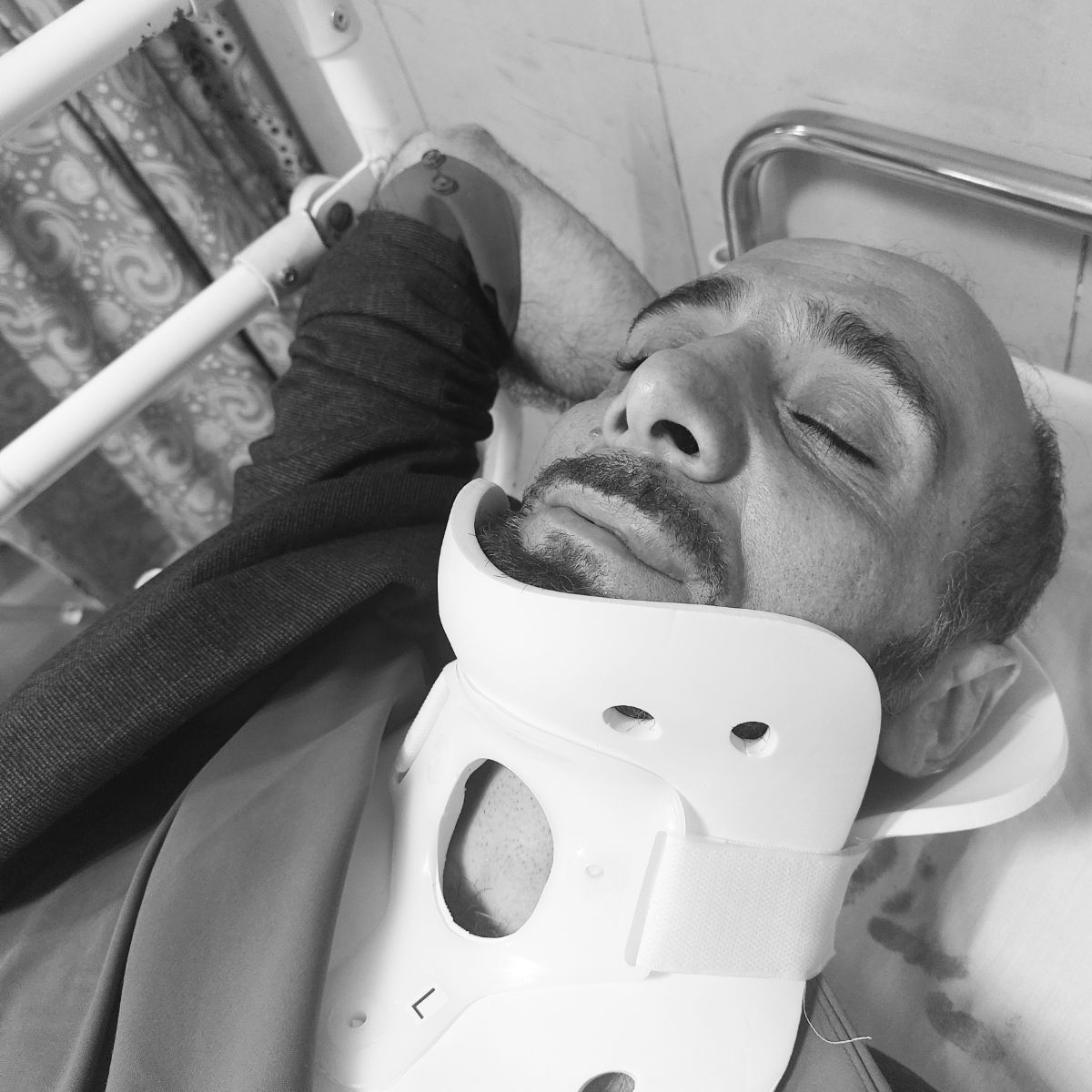 #وکیل را به جرمِ #دفاع ِ بی واهمه ، مضروب می کنند...