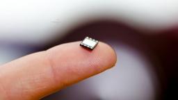 نگاهی به سیم کارت های یکپارچهeSIM مزایا و معایب