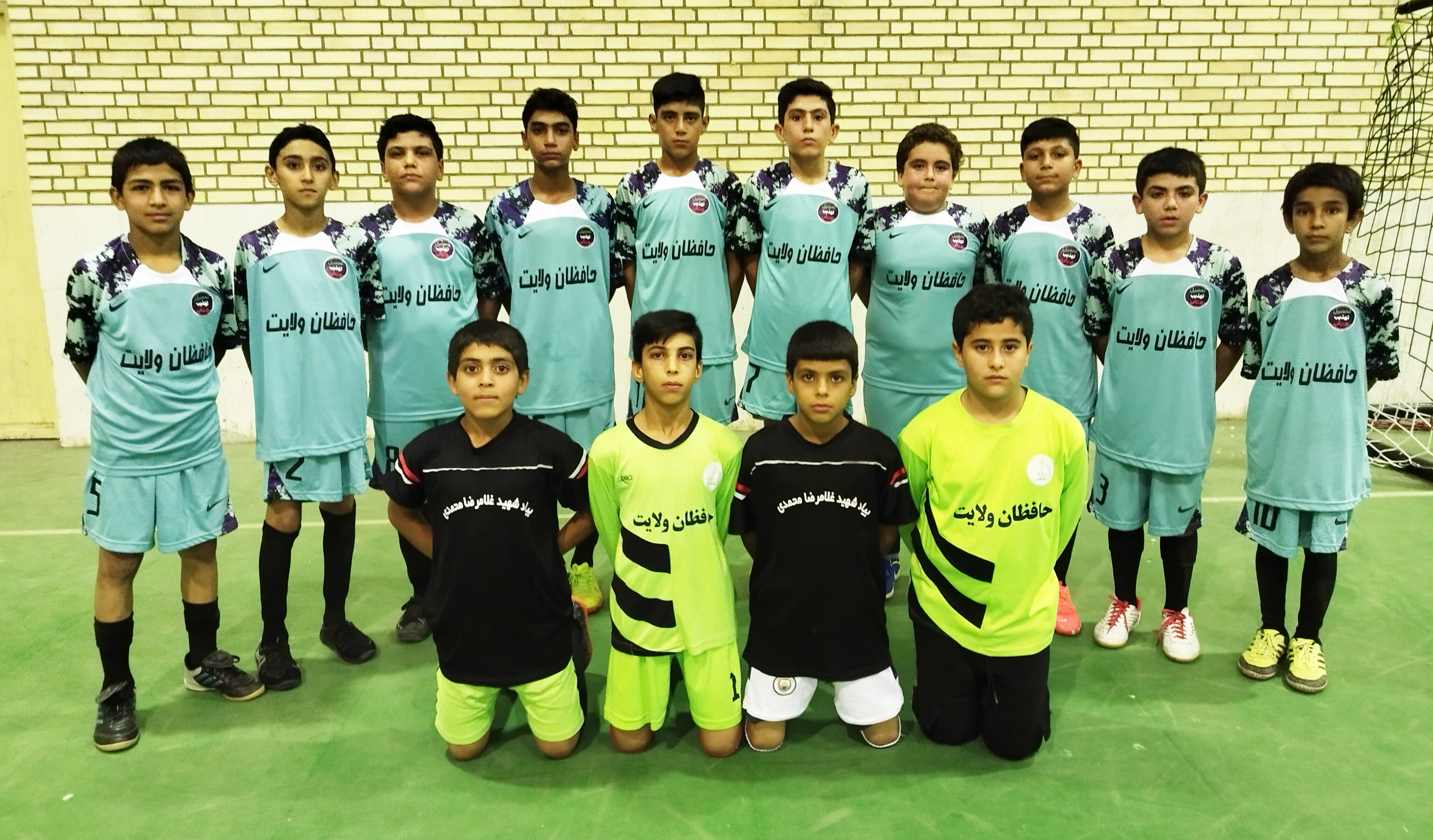 تیم حافظان ولایت از نونهالان و نوجوانان تشکیل شده است،که شعاری تحت عنوان تهذیب تحصیل ورزش و اخلاق ورزشی از خود ورزش مهم تر است و هدف بیشتر دروهمی می باشد،،،،،،،،،،،،