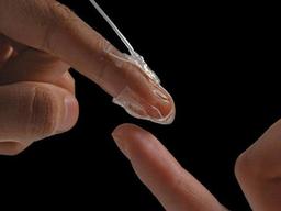 ساخت پوست رباتیکی که قادر به احساس لامسه است!