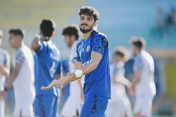 محمد مهدی کردآبادی بازیکن تیم فوتبال