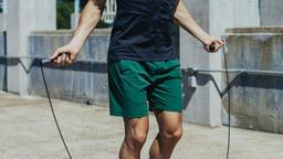 همه نکات مهم در هنگام خرید شلوار و شلوارک ورزشی