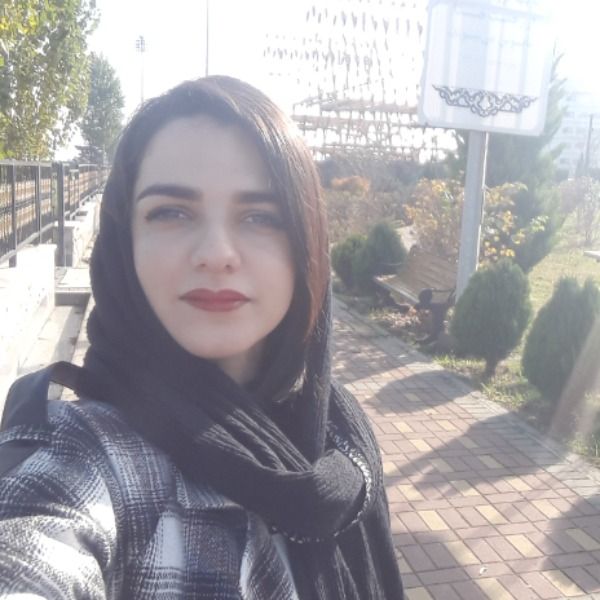 مروارید رحمتی