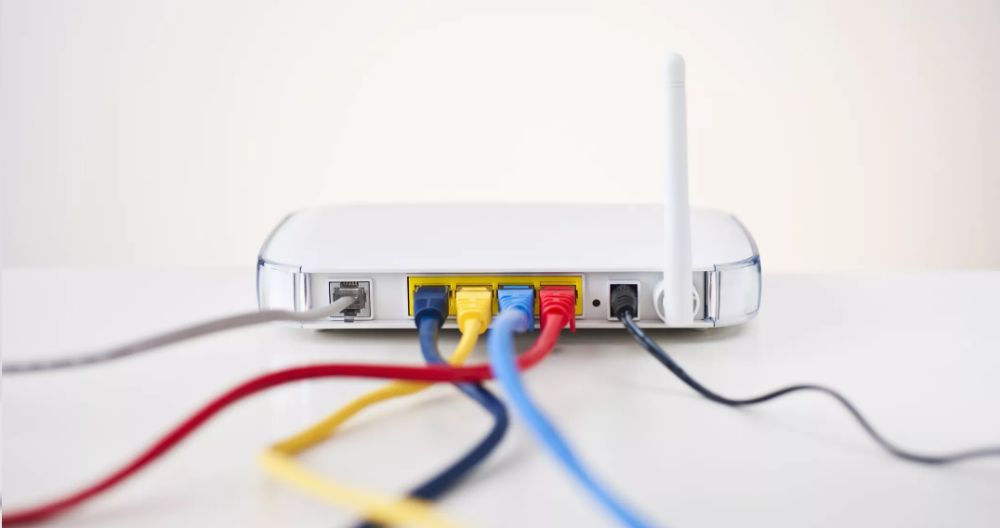 تفاوت روتر با مودم چیست؟

