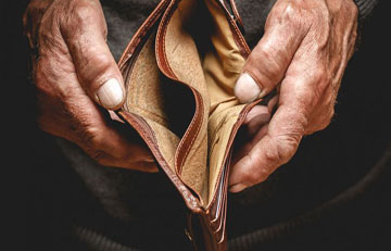 فقر و گرانی دو هیولای نشسته بر سفره‌ها