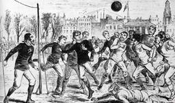 نخستین توپ فوتبال چه شکلی بوده است؟