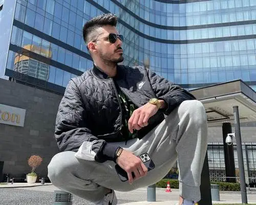 فرشاد سایلنت کیست؟