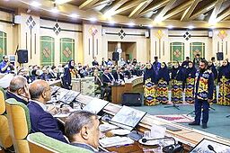 مرشدپویابازرگان عضو گروه شاهنامه خوانی سفیران سیمرغ کرمانشاه