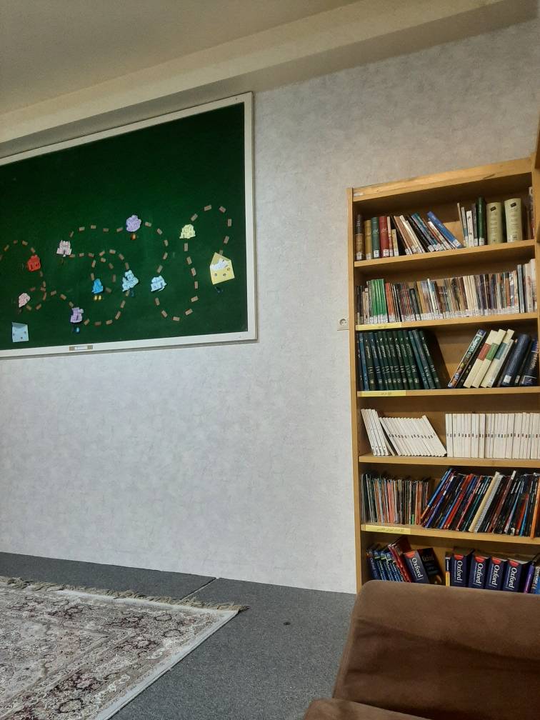 یه روزی برات تعریف میکنم اینجا چی شد.