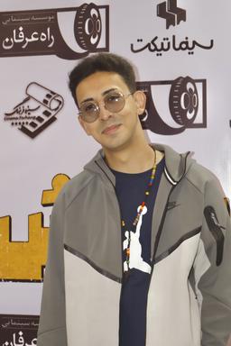 مصطفی زورمند در اکران مردمی فیلم سینمایی شاه نقش به کارگردانی شاهد احمدلو