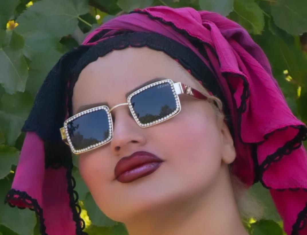 rozita daghlavi nezhad