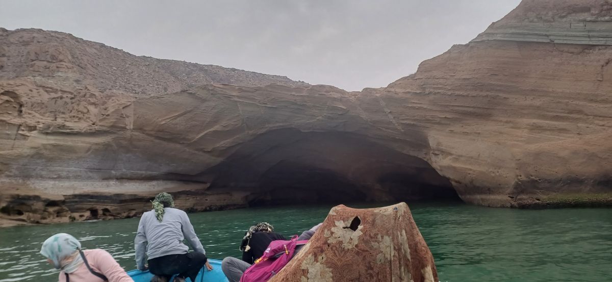 دهانه غار مذکور!:)