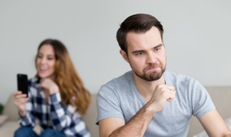 چطور بفهمم پارتنرم با کی تو تلگرام حرف میزنه؟