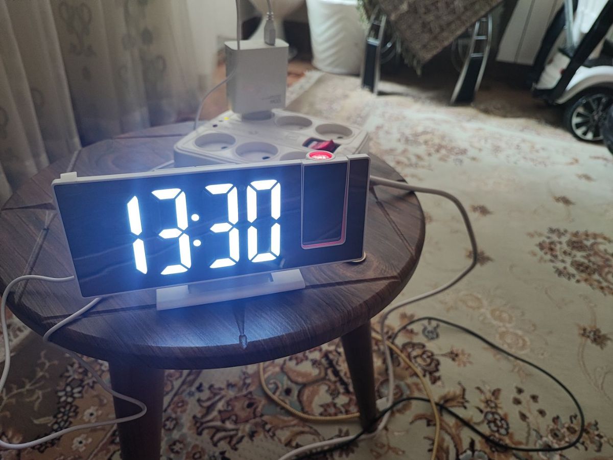 نظرات و تجربه های خرید ساعت رومیزی