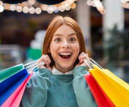 ۷ عامل روانشناختی که باعث پول خرج کردن می‌شود