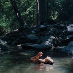 آدم ها شبیه پیاز هستن..لایه لایه