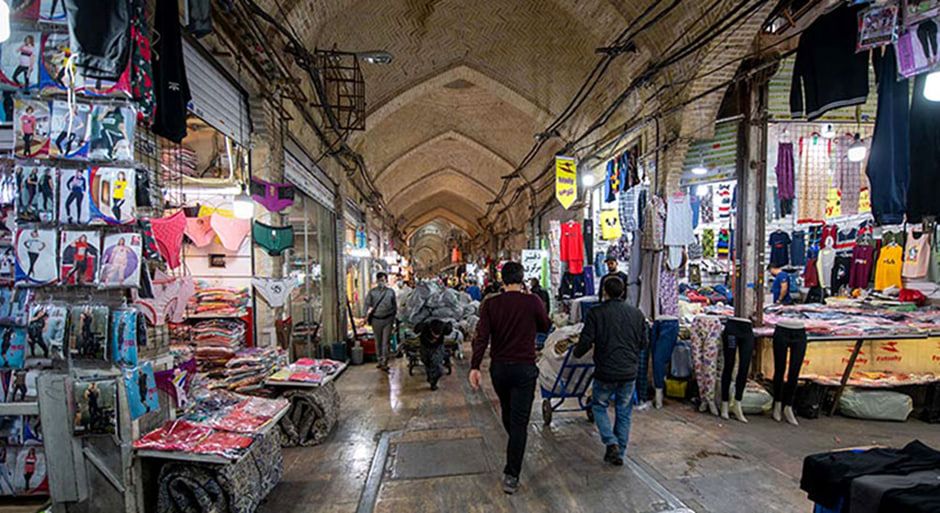 بازار عباس آباد در بازار بزرگ تهران