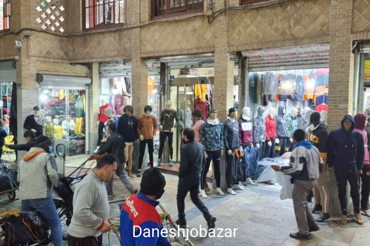 بازار آهنگران کجای تهرانه و چی داره؟