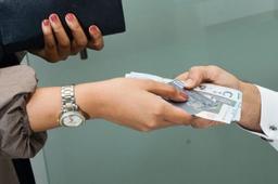 نفقه زن و فرزند شامل چه مواردی می شود؟