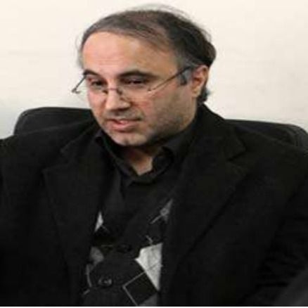 نادر منصورکیایی