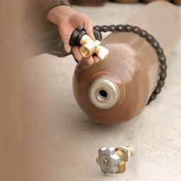 تاثیر گرید هلیوم بر قیمت: کدام گرید مناسب‌تر است؟