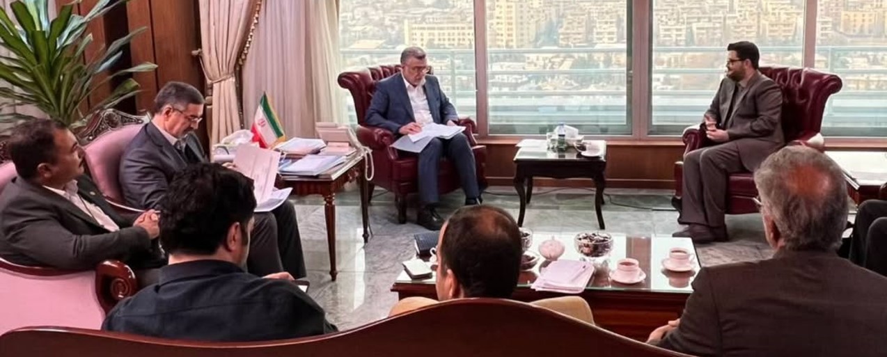 آرش شرفی به عنوان نماینده مدیران سلامت سه شهرستان بافت،ارزوئیه و رابر